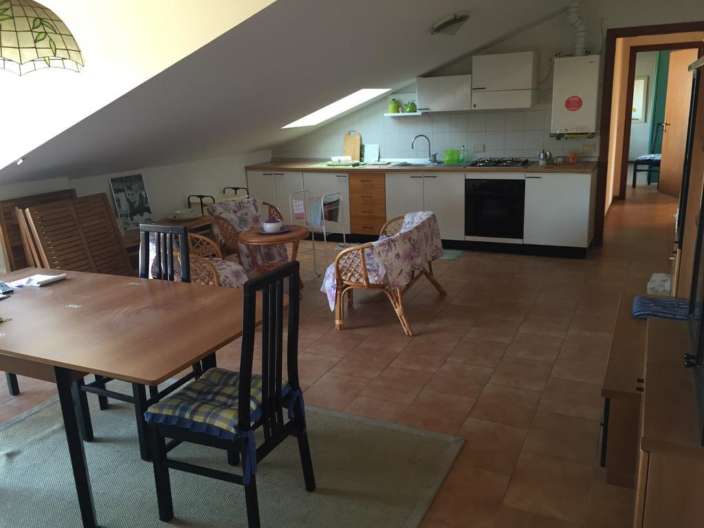 Appartement Mansarda Mare à Altidona Chambre photo